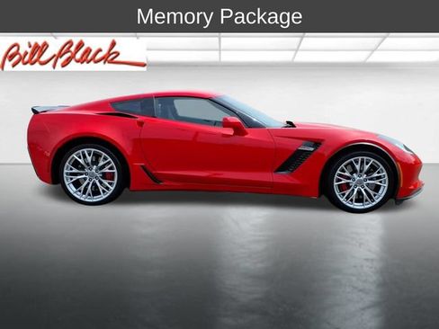 Used 2015 Chevrolet Corvette Z06 w/ 2LZ Preferred Equipment Group RWD image 7