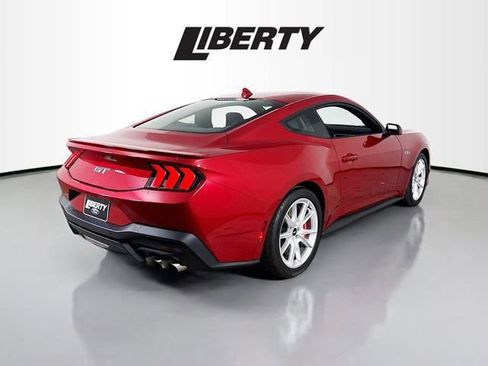 Used 2024 Ford Mustang GT Premium image 7