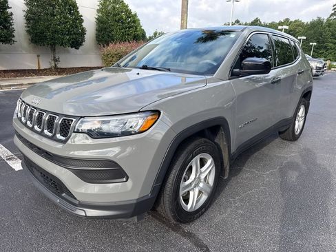 Used 2023 Jeep Compass Sport AWD/4WD image 7