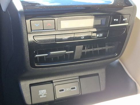 Certified 2023 Acura MDX SH-AWD image 13