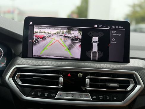 Used 2024 BMW X3 xDrive30i w/ Premium Package image 28