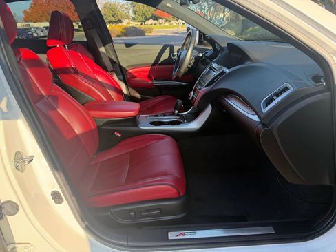 Used 2019 Acura TLX w/ Technology & A-SPEC Pkg image 15