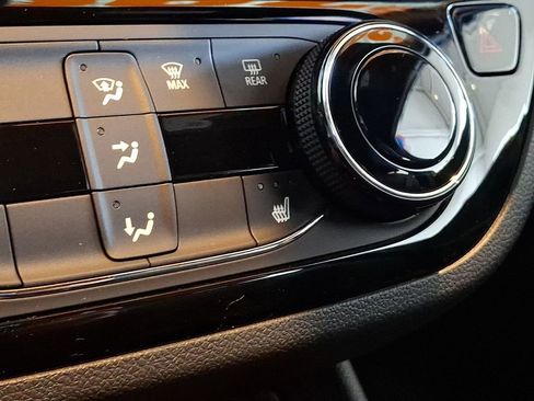 New 2026 Buick Envista Sport Touring w/ Convenience I Package FWD image 16