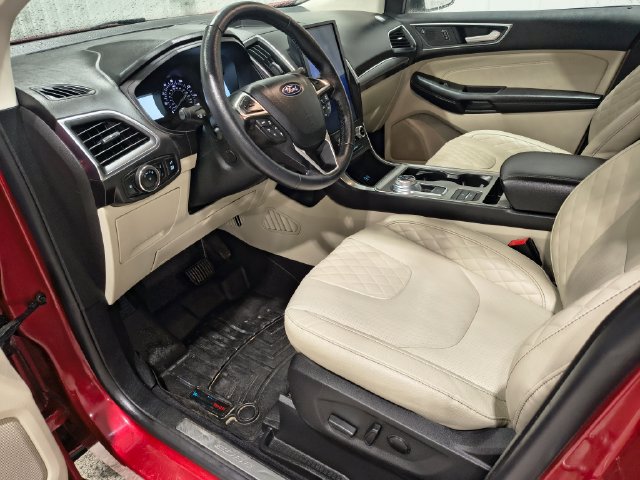 Used 2024 Ford Edge Titanium w/ Equipment Group 301A AWD/4WD image 13