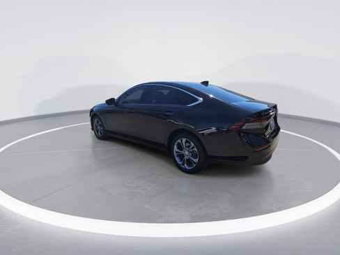 Used 2024 Honda Accord EX image 6