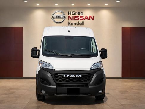 Used 2025 RAM ProMaster 3500 w/ Convenience Group FWD image 5
