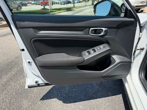Used 2023 Honda Civic Sport Touring image 17
