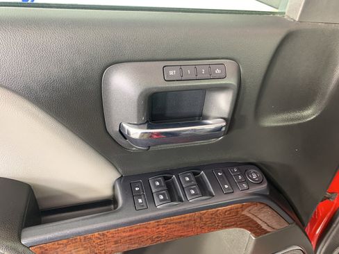 Used 2017 GMC Sierra 1500 SLT AWD/4WD image 14