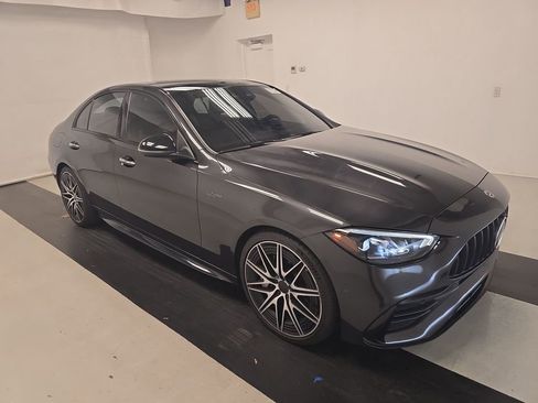 Used 2023 Mercedes-Benz C 43 AMG 4MATIC Sedan image 3