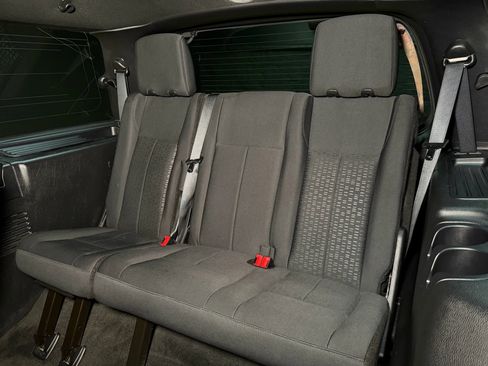 Used 2017 Ford Expedition XLT image 18