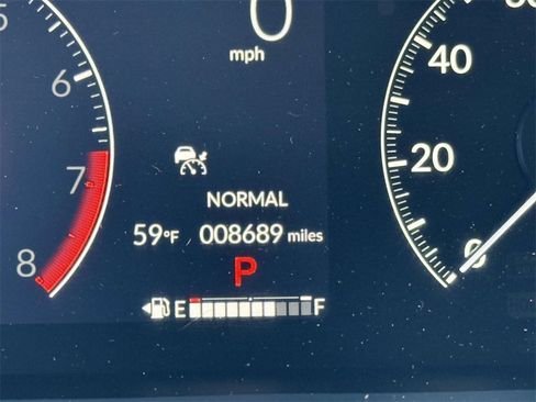 Used 2023 Honda HR-V EX-L image 13