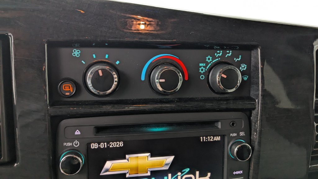 Used 2020 Chevrolet Express 2500 w/ Enhanced Convenience Package RWD image 21