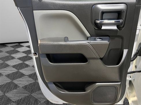 Used 2017 Chevrolet Silverado 1500 W/T image 19