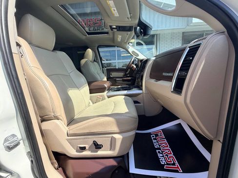 Used 2018 RAM 3500 Laramie image 39