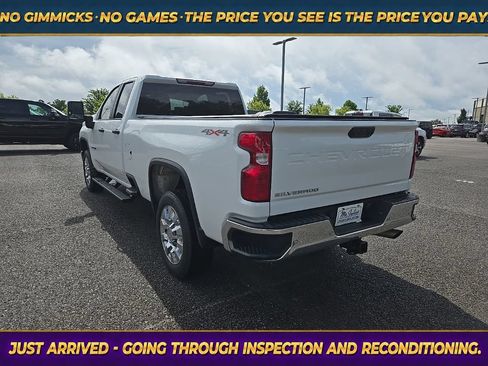 Used 2022 Chevrolet Silverado 2500 W/T w/ WT Convenience Package AWD/4WD image 5