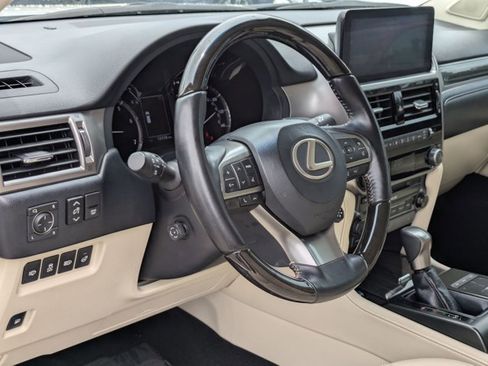 Certified 2023 Lexus GX 460 Premium w/ Accessory Package AWD/4WD image 9