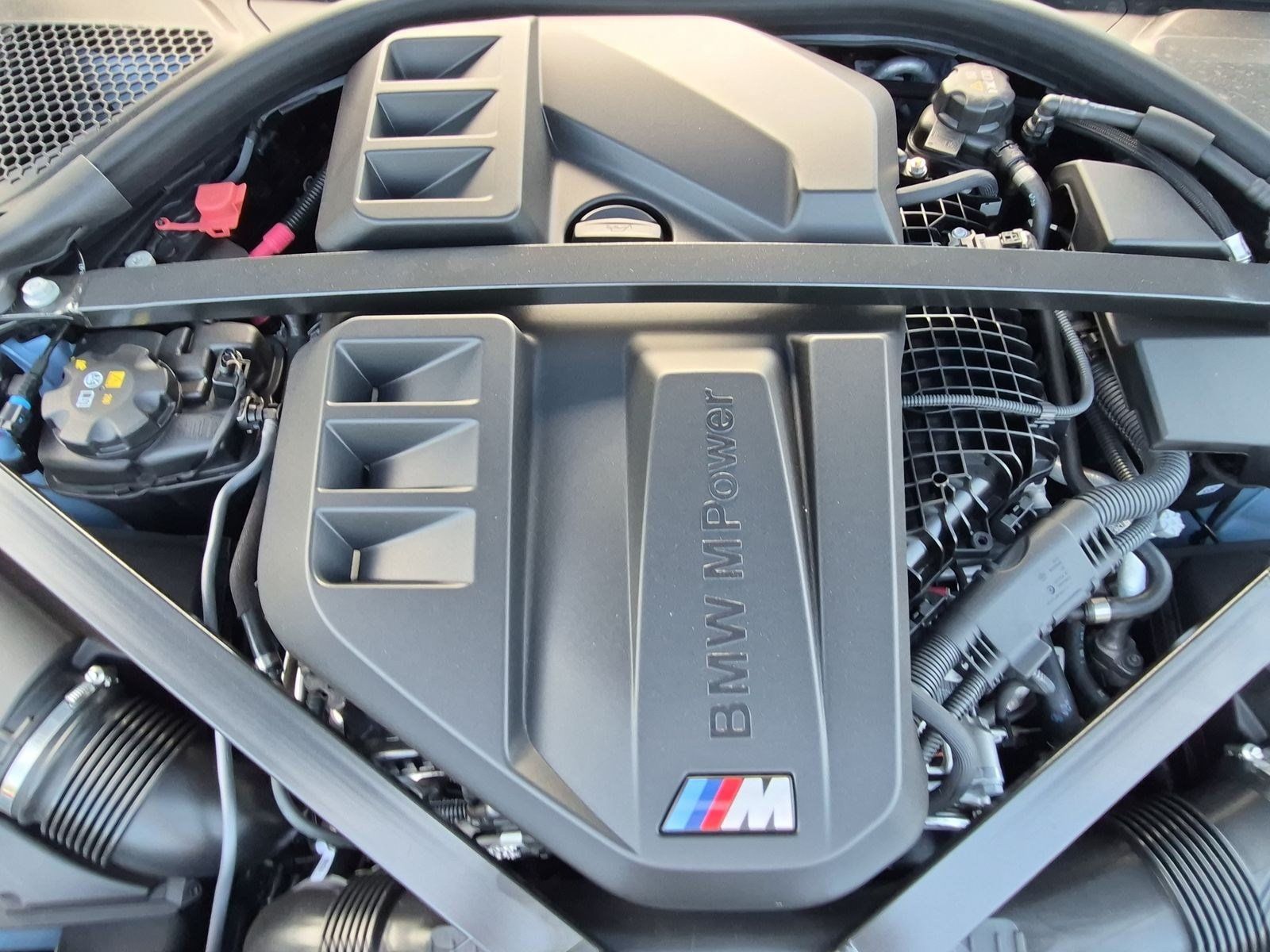 New 2026 BMW M2 w/ Lighting Package RWD image 31