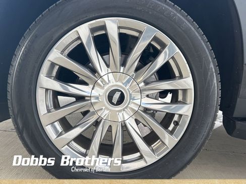 Used 2023 Cadillac Escalade Premium Luxury image 7