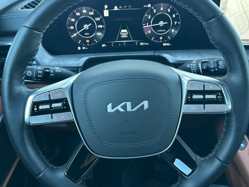 Certified 2025 Kia Telluride SX Prestige X-Line AWD/4WD image 23