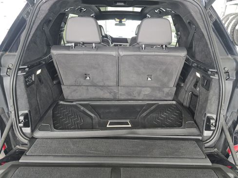 Used 2020 BMW X7 M50i image 28