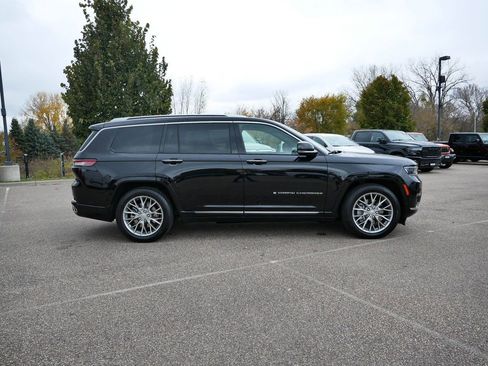 Certified 2022 Jeep Grand Cherokee L Summit w/ Advanced Protech Group IV image 76