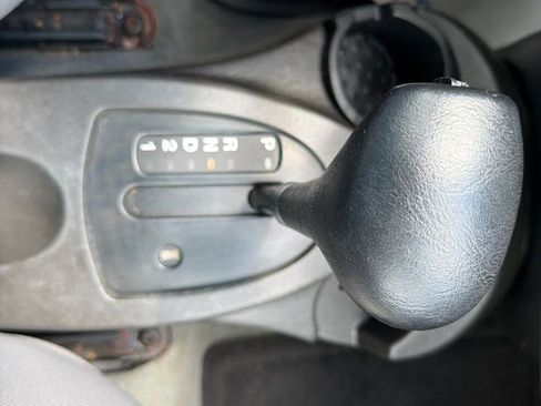 Used 2007 Ford Focus S FWD image 19