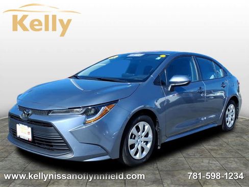 Used 2024 Toyota Corolla LE image 1