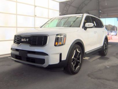 Used 2025 Kia Telluride S