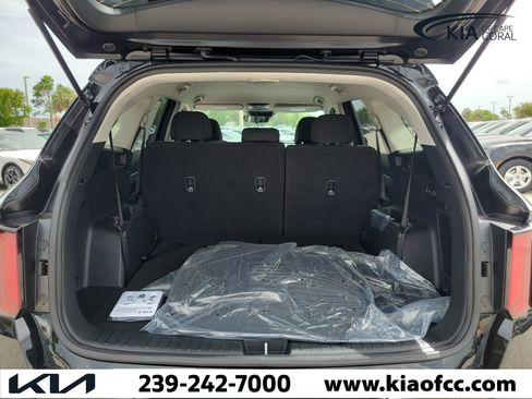New 2026 Kia Sorento LX FWD image 10