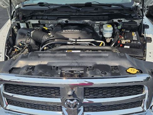 Used 2015 RAM 2500 Tradesman w/ Chrome Appearance Group AWD/4WD image 23
