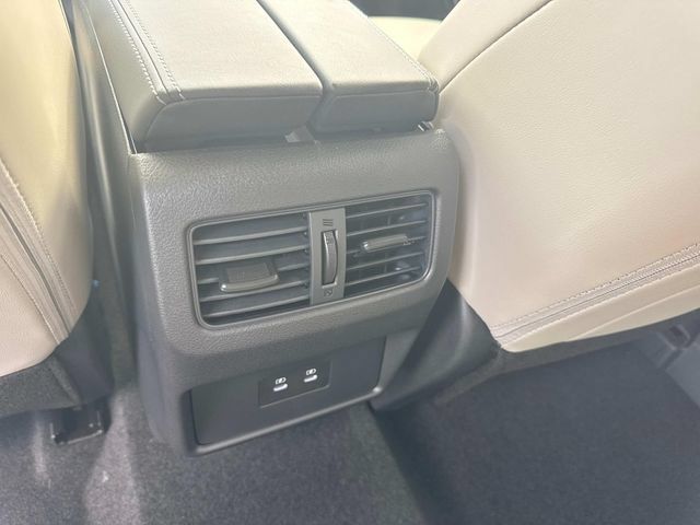 New 2026 Nissan Rogue Dark Armor AWD/4WD image 17