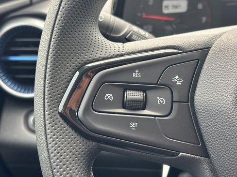 New 2026 Chevrolet Trax LS w/ LS Convenience Package FWD image 12