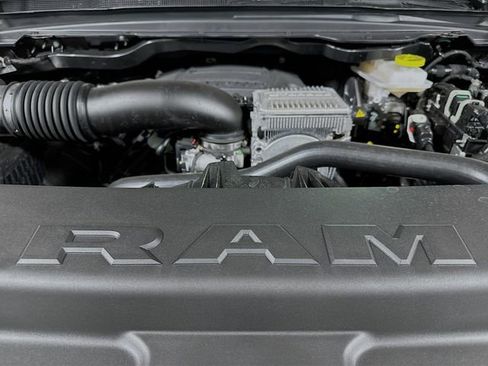New 2026 RAM 1500 4x4 Crew Cab image 18
