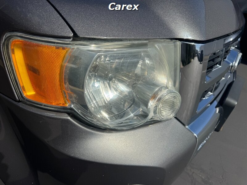 Used 2011 Ford Escape Limited w/ 302A Rapid Spec Order Code FWD image 4