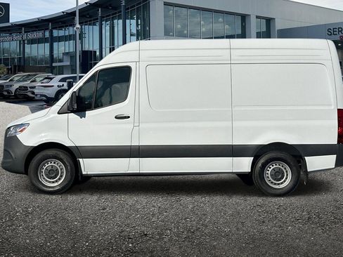 New 2025 Mercedes-Benz Sprinter 2500 image 7