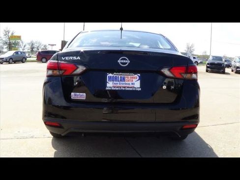 Used 2024 Nissan Versa S image 7