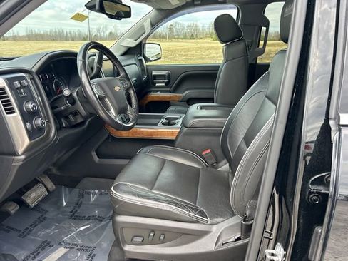 Used 2018 Chevrolet Silverado 1500 High Country image 29
