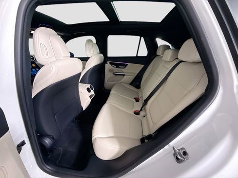 Certified 2026 Mercedes-Benz GLC 300 image 21