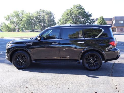 Used 2018 INFINITI QX80 4WD w/ Driver Assistance Package image 9
