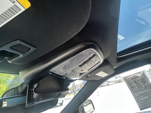 Used 2021 Jeep Grand Cherokee Limited image 49