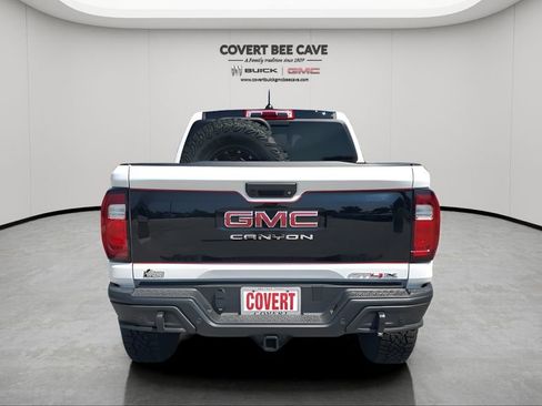 New 2026 GMC Canyon AT4X w/ AT4X AEV Edition image 8