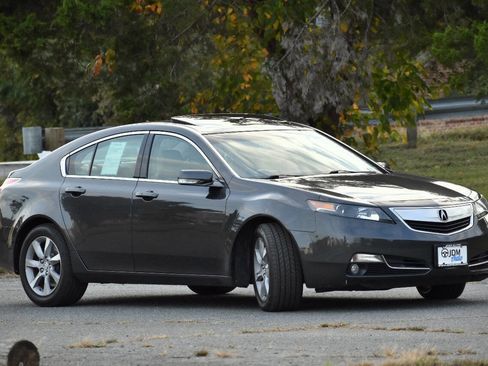 Used 2012 Acura TL w/ Technology Package image 4
