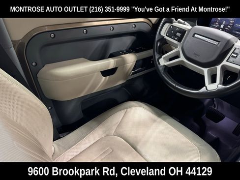 Used 2020 Land Rover Defender 110 First Edition image 38