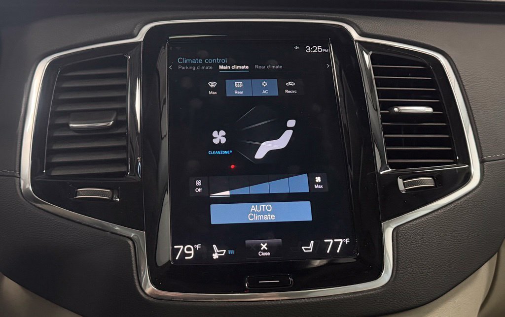 Used 2021 Volvo XC90 T6 Inscription w/ Climate Package AWD/4WD image 21