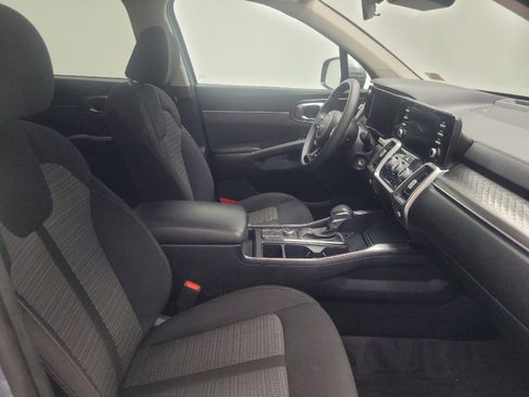 Used 2022 Kia Sorento LX AWD/4WD image 21