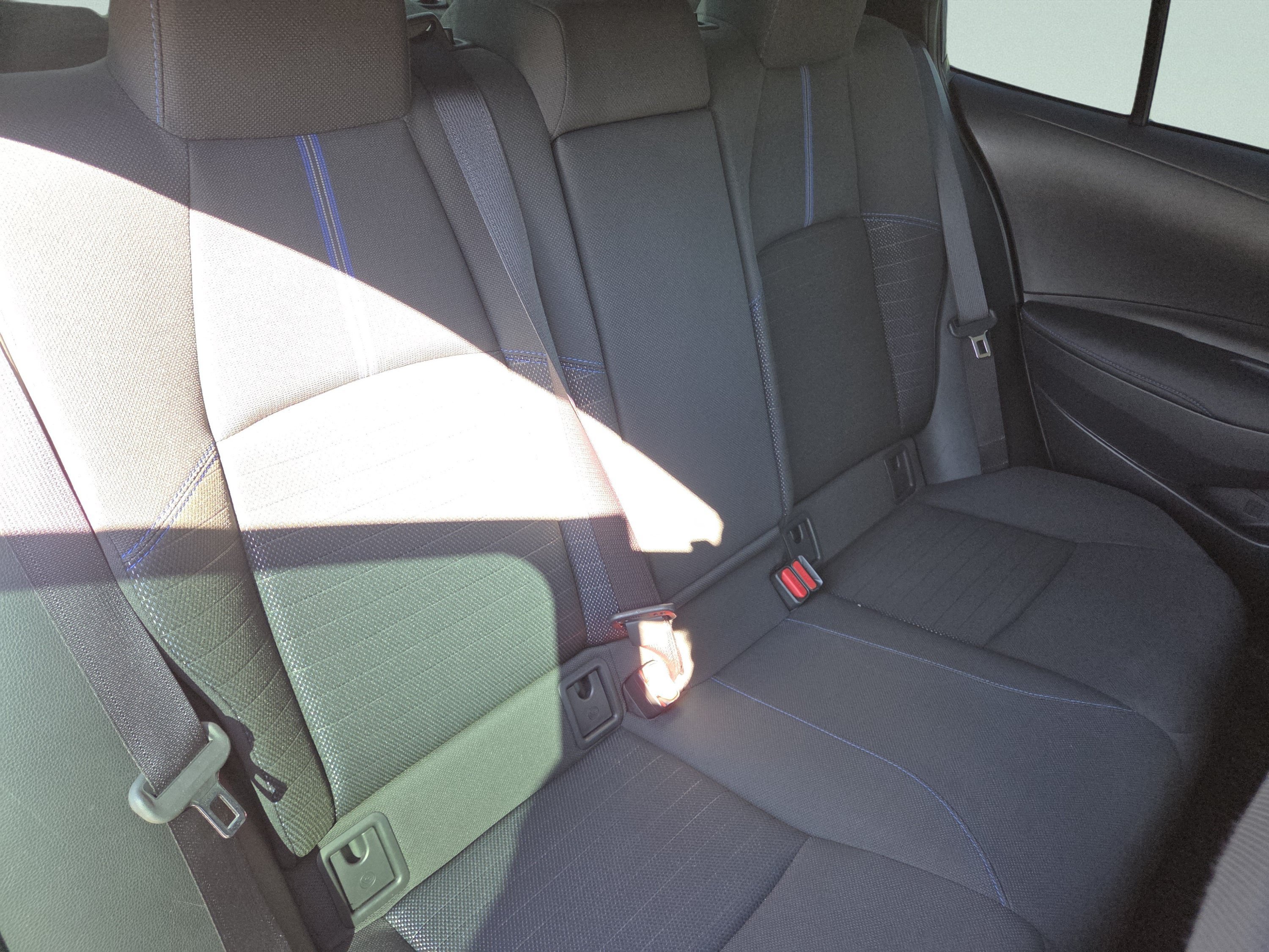 Used 2020 Toyota Corolla SE FWD image 5