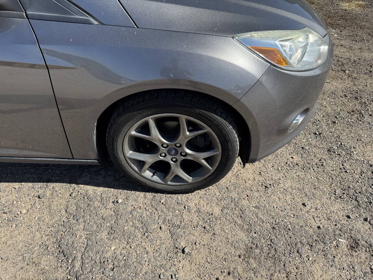 Used 2013 Ford Focus SE FWD image 12