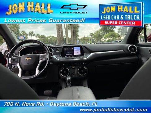 Used 2019 Chevrolet Blazer LT w/ Sun and Wheels Package FWD image 24