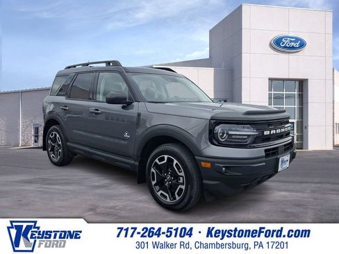 Certified 2024 Ford Bronco Sport Outer Banks w/ Tech Package AWD/4WD image 1