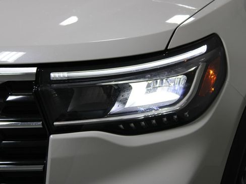 New 2026 Ford Explorer Active RWD image 54